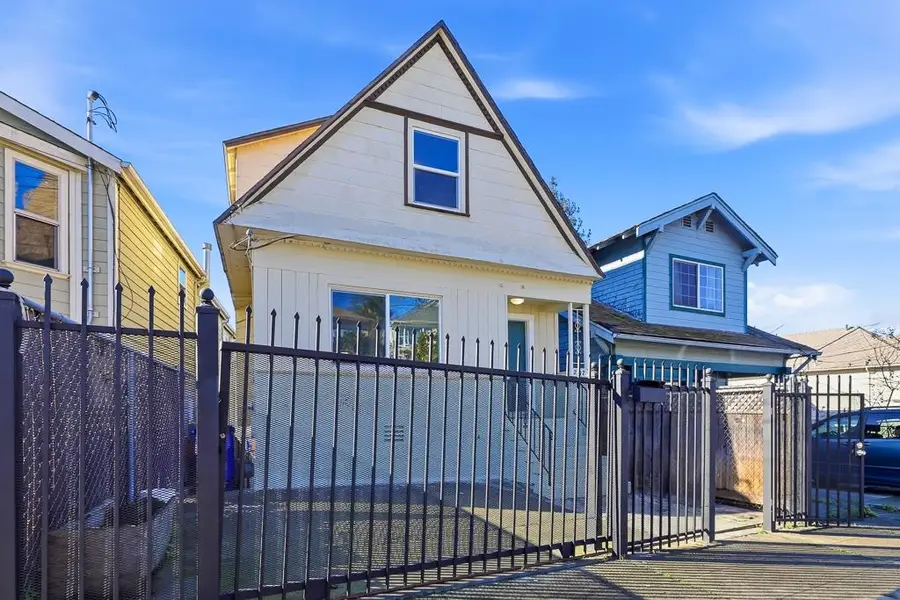 2217 E 24th St, Oakland, CA 94606 - Image #3