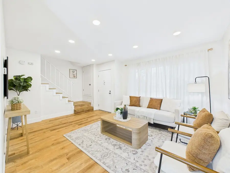 8 Park Ct, Richmond, CA 94803 - Image #2