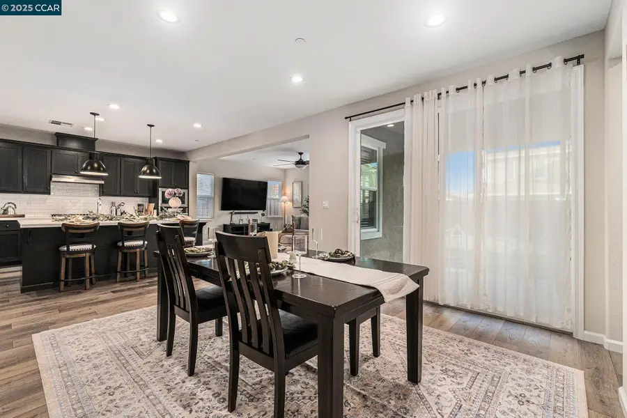 208 Littleton St, Oakley, CA 94561 - #3