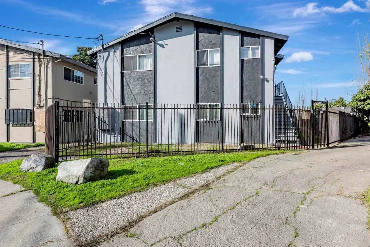 107 Catron Dr, Oakland, CA 94603 - #1