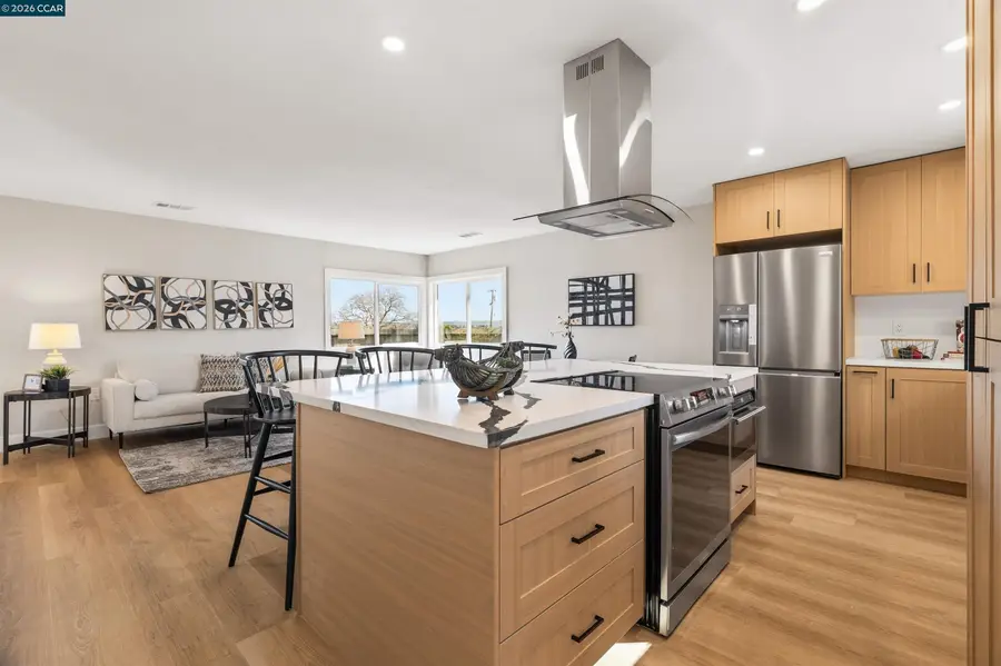 3102 Pine St, Martinez, CA 94553 - Image #3