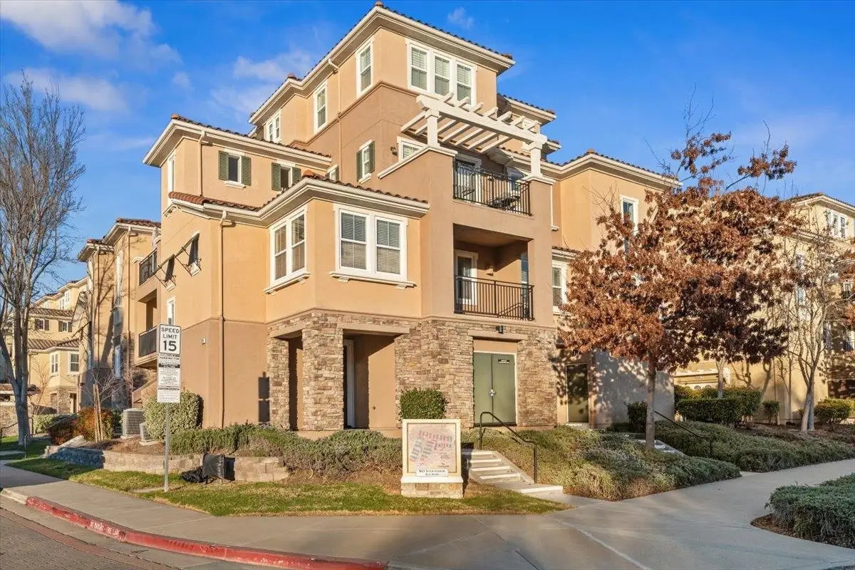 3251 Monaghan St, Dublin, CA 94568 - Image #1