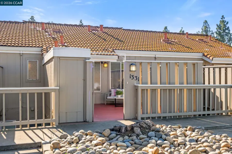 1331 Waterfall Way, Concord, CA 94521 - Image #2