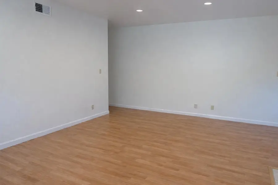 34749 Alvarado Niles Rd #4, Union City, CA 94587 - Image #3