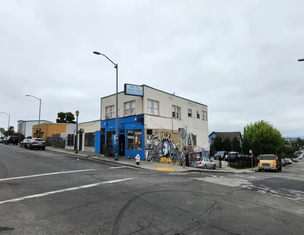 9401 Macarthur Blvd, Oakland, CA 94605
