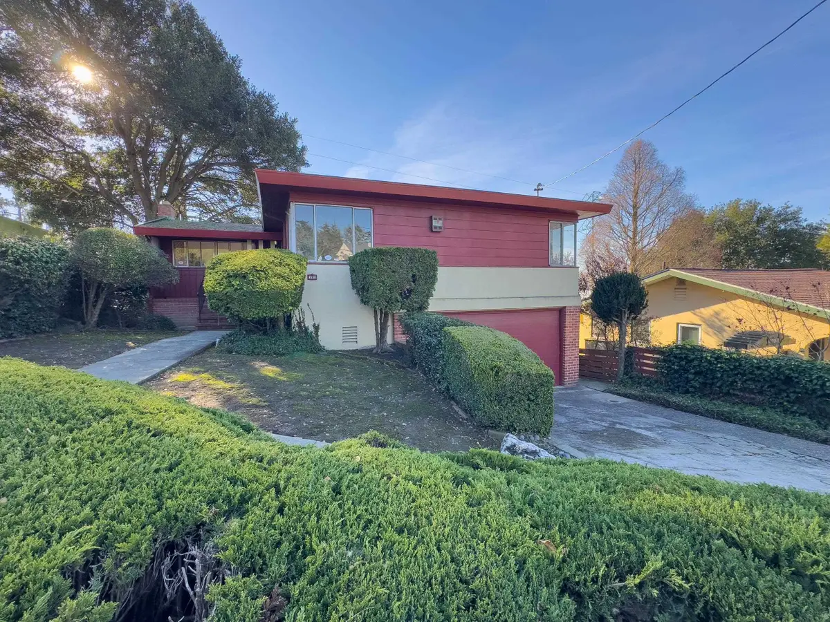 8530 Terrace Dr, El Cerrito, CA 94530 - Image #1