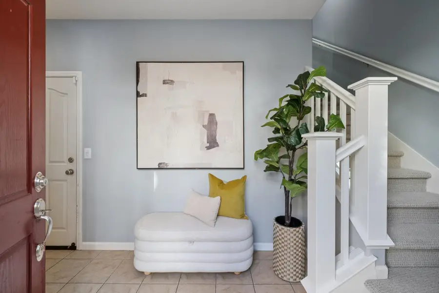 204 Sullivan Way, Hayward, CA 94541 - Image #2