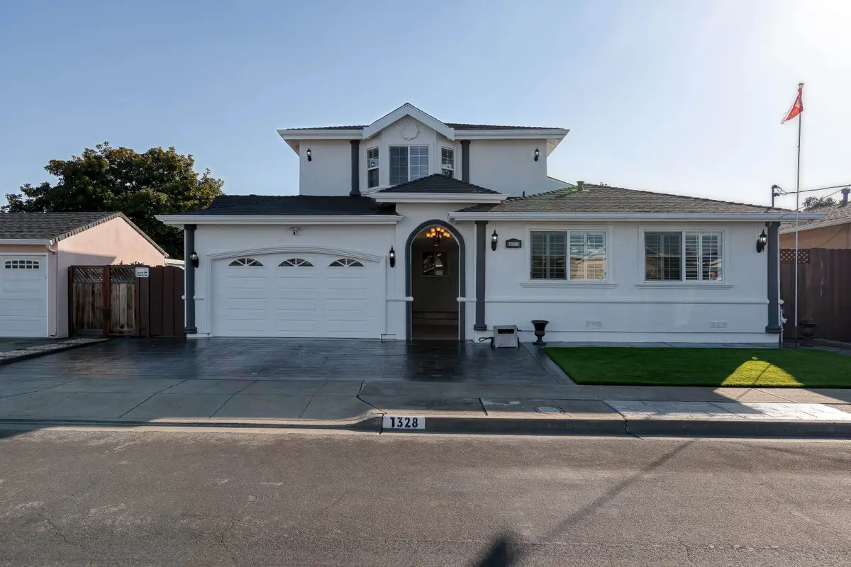 1328 Mcbride Ln, Hayward, CA 94544 - Image #1