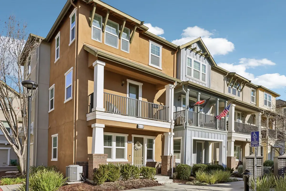 3933 Portola Cmn #1, Livermore, CA 94551 - Image #1