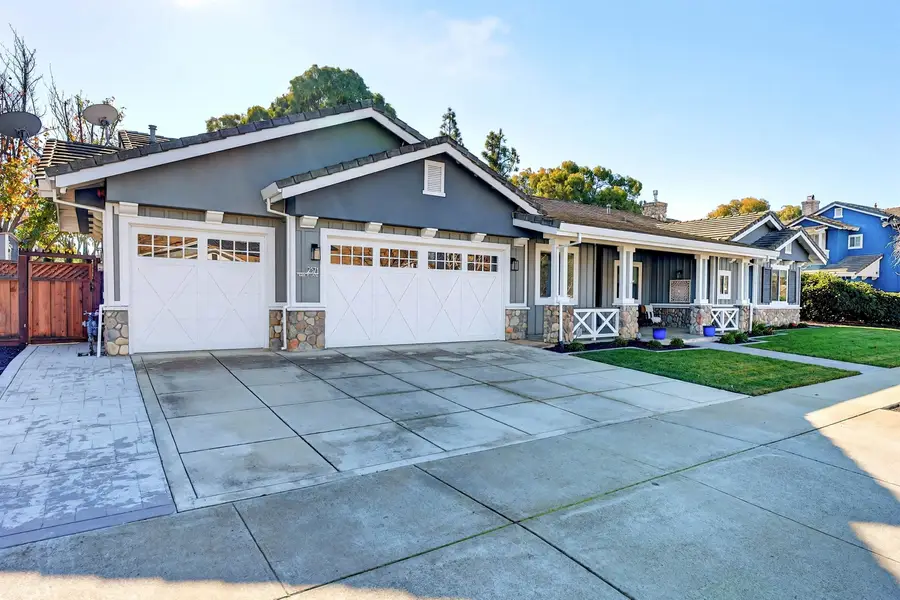 2571 Merlot Ln, Livermore, CA 94550 - Image #2