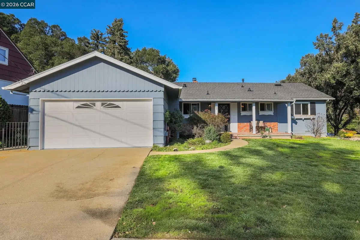 202 Christie Dr, Martinez, CA 94553 - Image #1