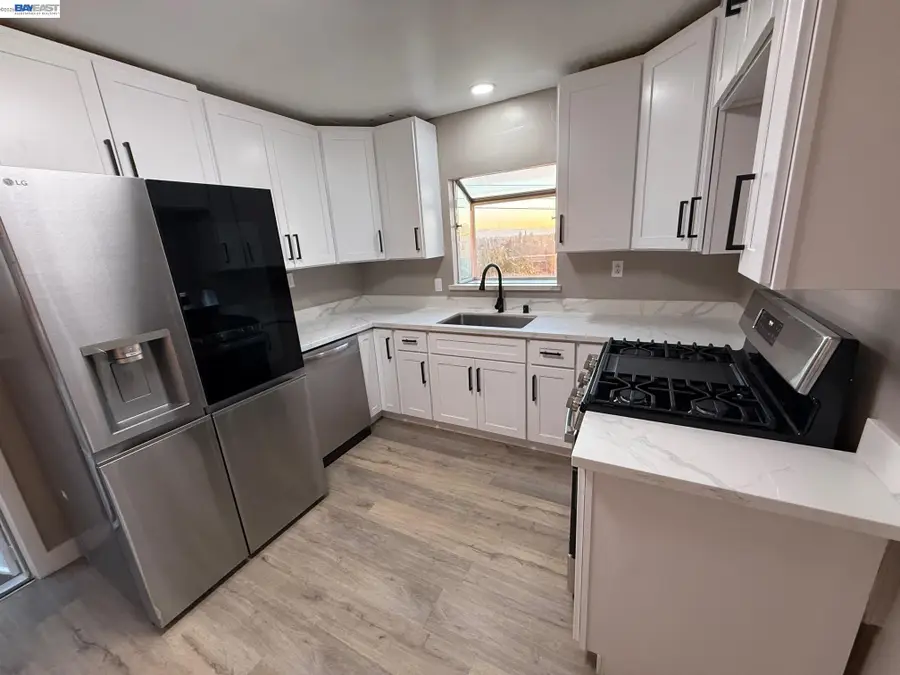 17028 Santa Fe St, Hayward, CA 94541 - #3