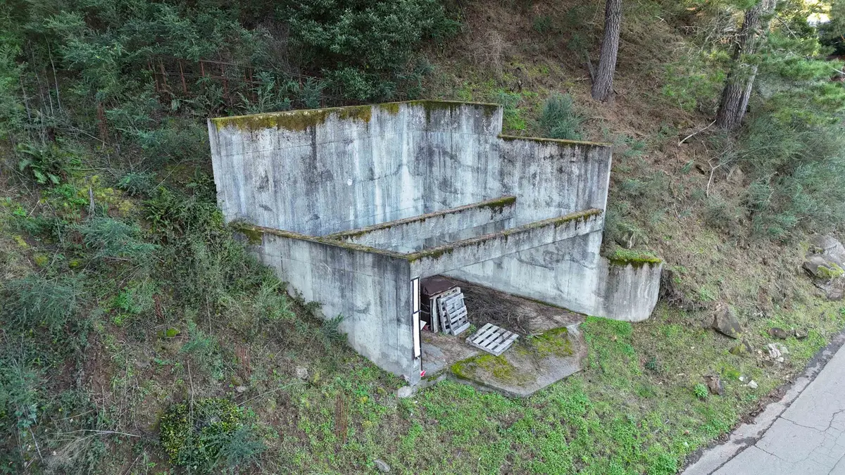 6558 Girvin Dr, Oakland, CA 94611 - Image #1