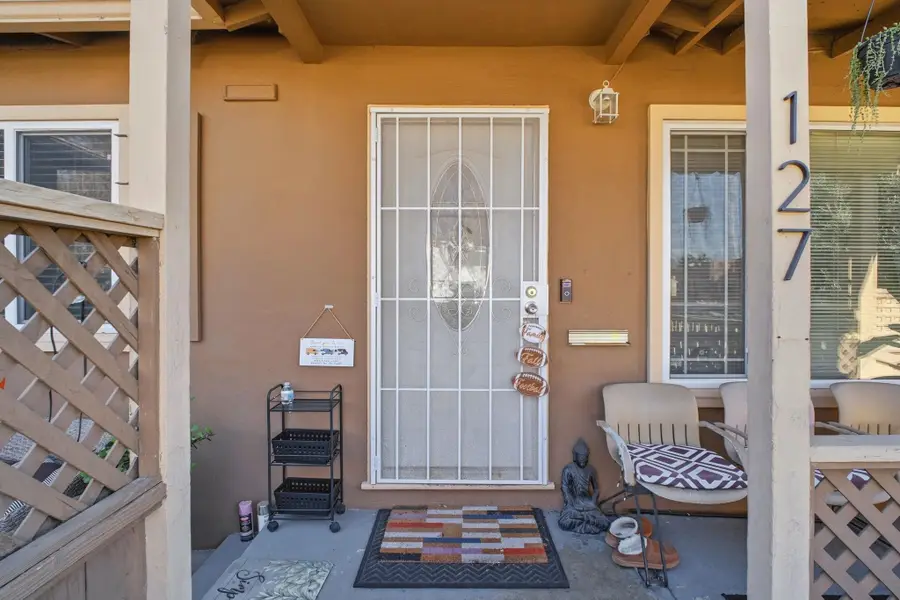 127 Hampton Rd, Hayward, CA 94541 - Image #3