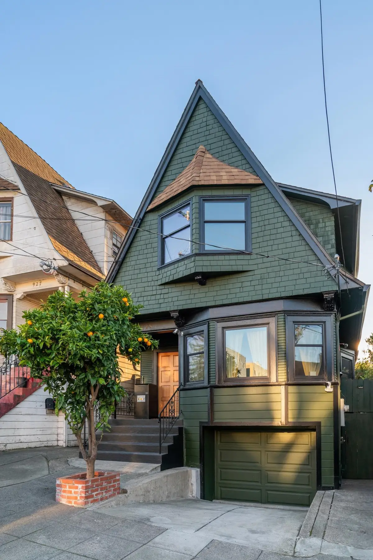 925 E 19th St, Oakland, CA 94606 - Image #1