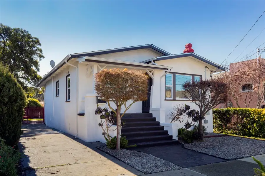 1524 Blake St, Berkeley, CA 94703 - Image #3