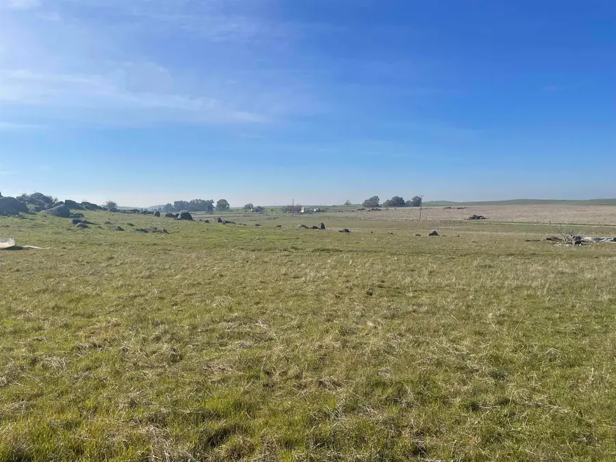 34008 Heiskell Dr, Raymond, CA 93653 - Image #3