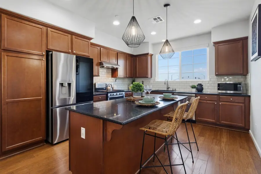 5811 Via Lugano, Fremont, CA 94555 - Image #2