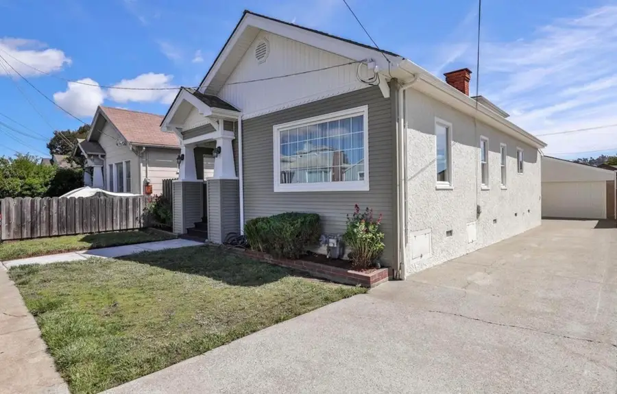618 38th St, Richmond, CA 94805 - #2