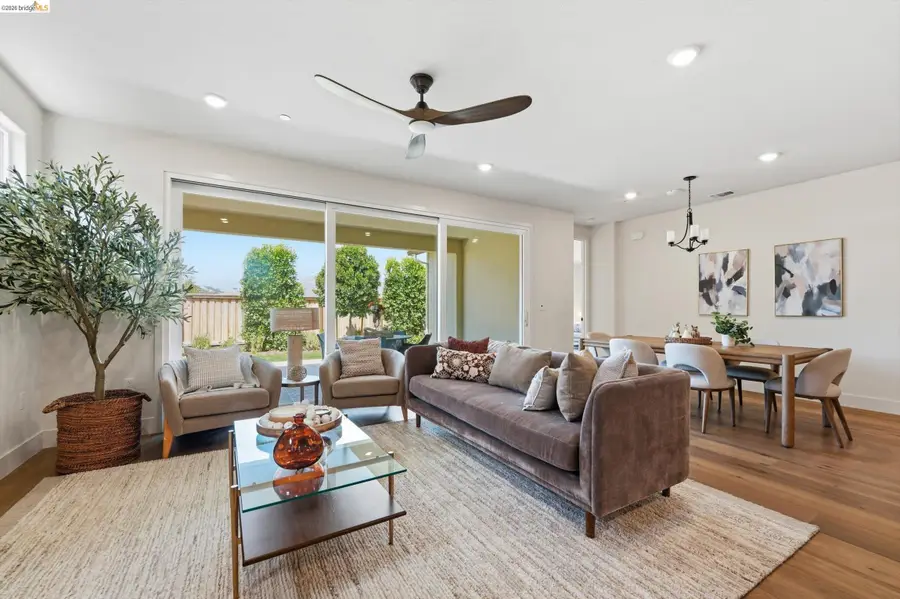 3185 Congressional Way, Hollister, CA 95023 - #2