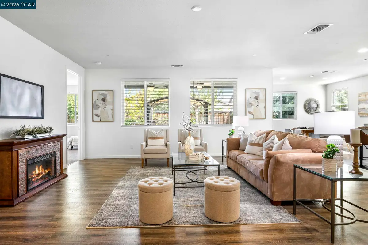 951 Dainty Ave, Brentwood, CA 94513 - #1