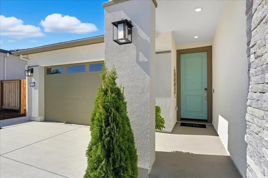 3237 Woody Way, Hollister, CA 95023 - #2