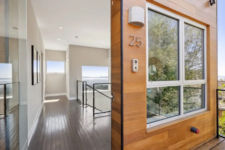 25 Diablo Dr, Oakland, CA 94611 - #2