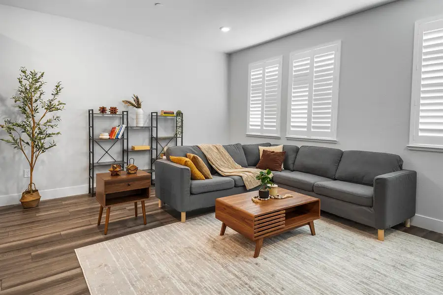 538 Martin Mariner Avenue, Alameda, CA 94501 - Image #2