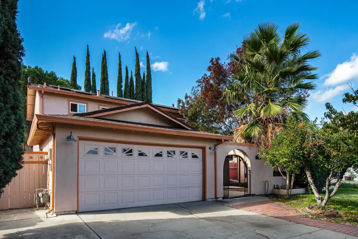 3241 Arnaudo Ln, Tracy, CA 95376 - Image #1