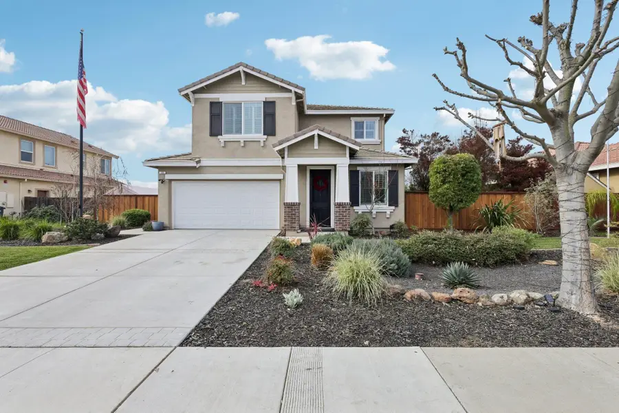165 Little Ranch Cir, Oakley, CA 94561 - Image #2