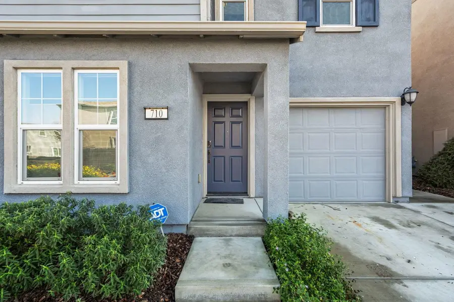 710 Ashwick Loop, Sacramento, CA 95823 - Image #3