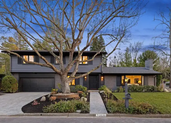 2530 Roundhill Dr, Alamo, CA 94507