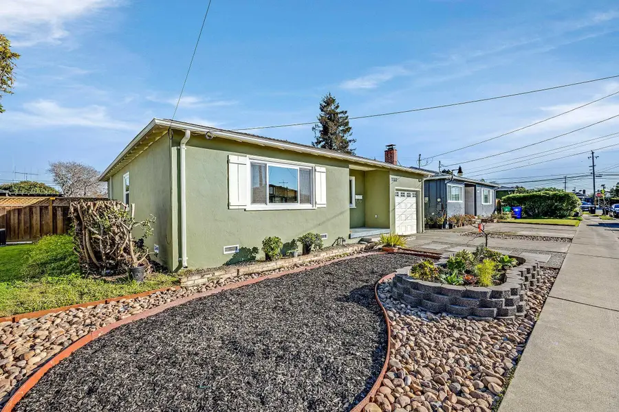 15382 Andover St, San Leandro, CA 94579 - Image #3