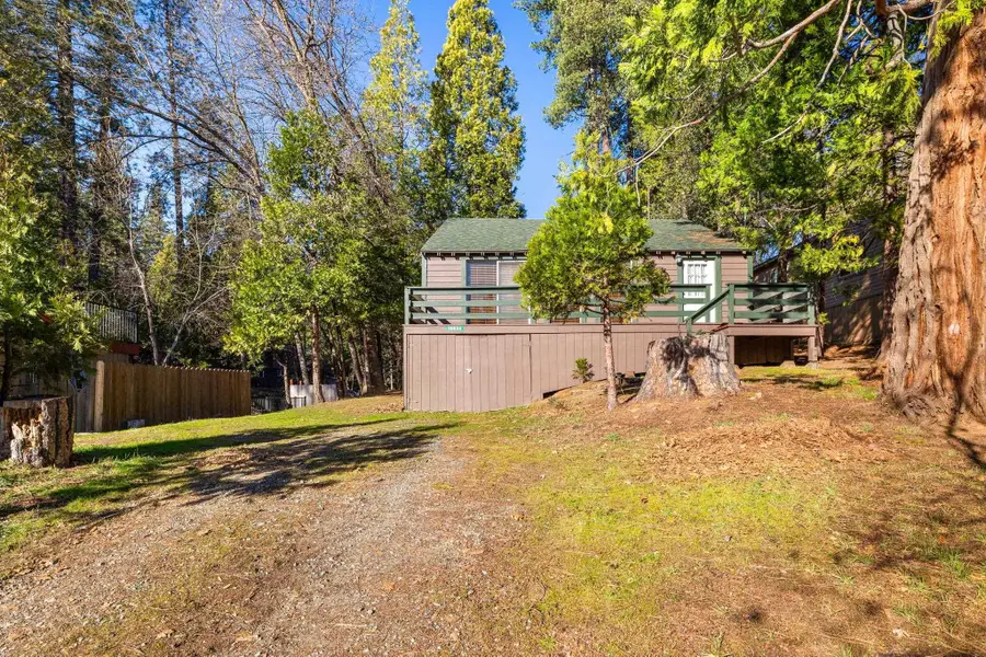 18824 Manzanita Dr, Twain Harte, CA 95383 - Image #2