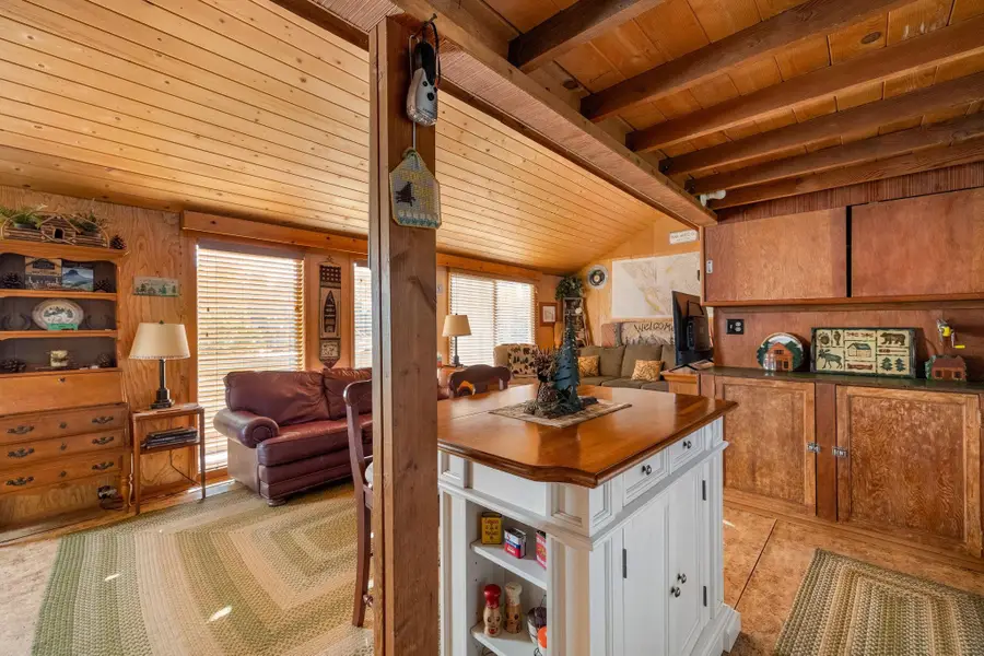 18824 Manzanita Dr, Twain Harte, CA 95383 - Image #3