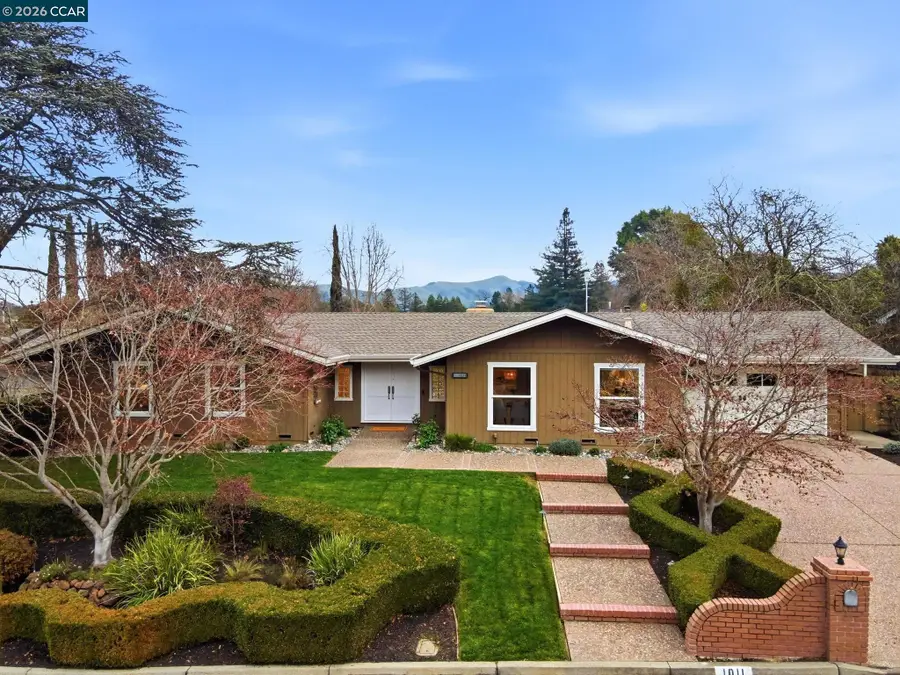 1011 Del Rio Way, Moraga, CA 94556 - Image #3