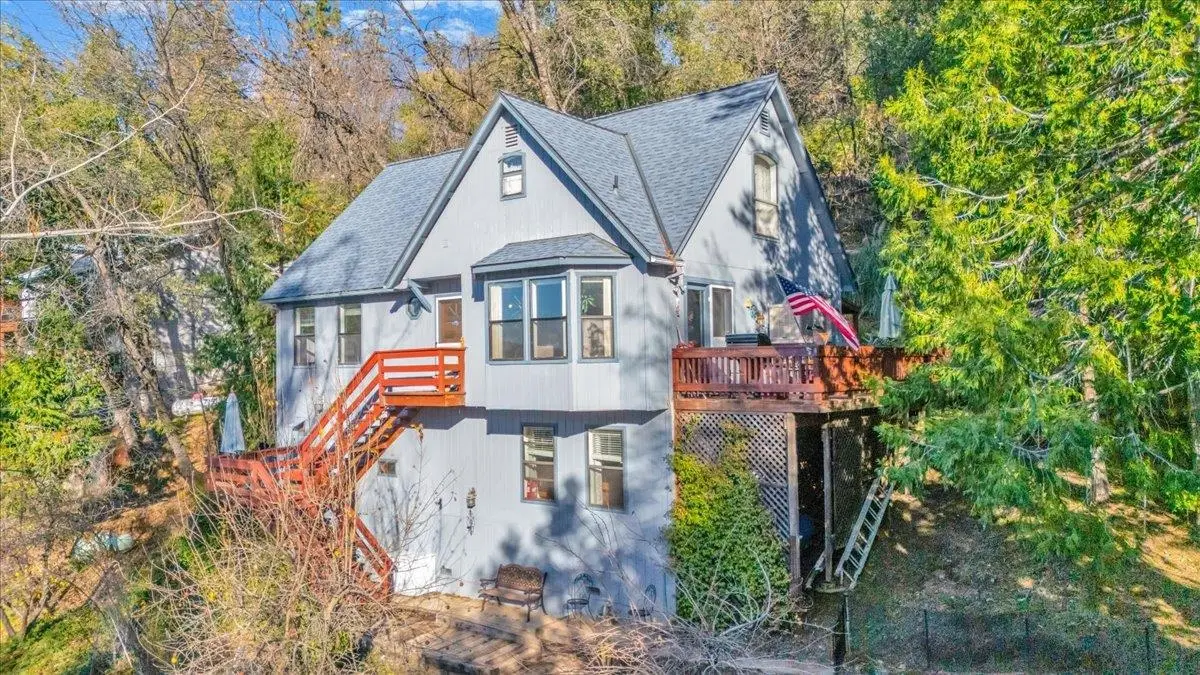 20550 Ponderosa Way, Tuolumne, CA 95379 - Image #1