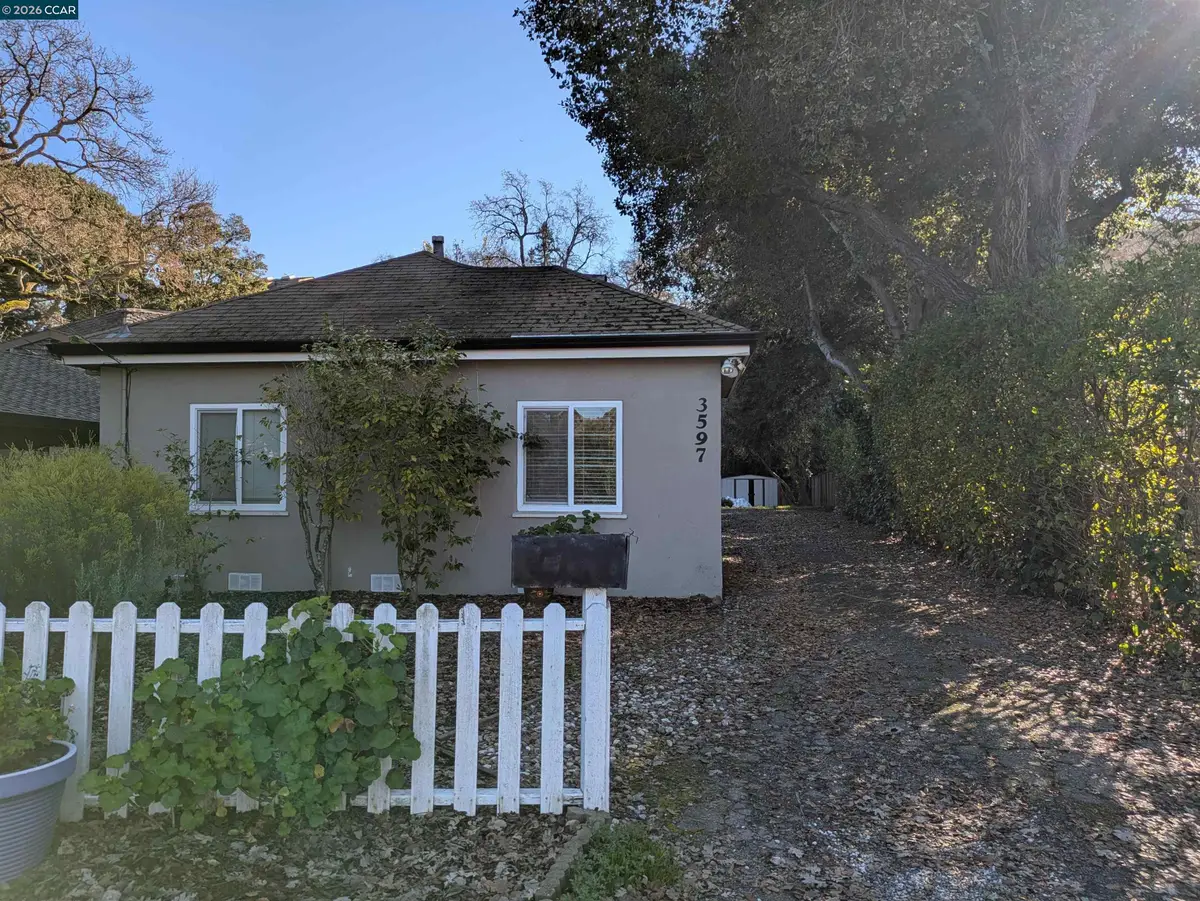 3597 Walnut St, Lafayette, CA 94549 - Image #1