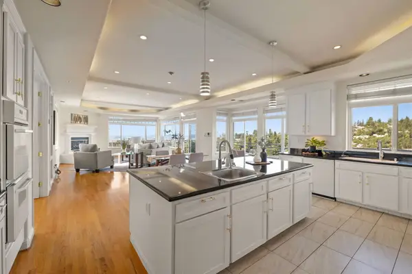 6070 Mazuela, Oakland, CA 94611