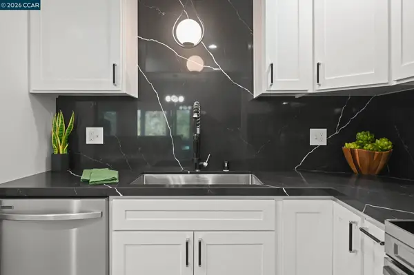 3109 Terra Granada Dr #1, Walnut Creek, CA 94595