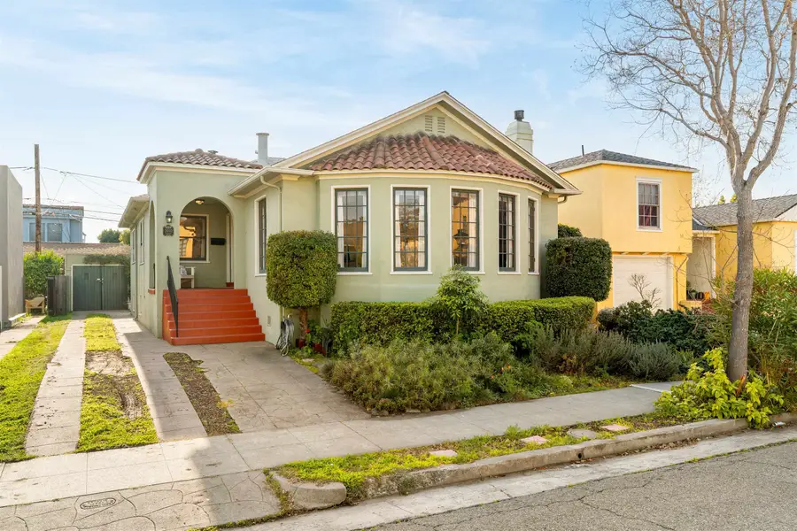 3010 Fairview Ave, Alameda, CA 94501 - Image #2