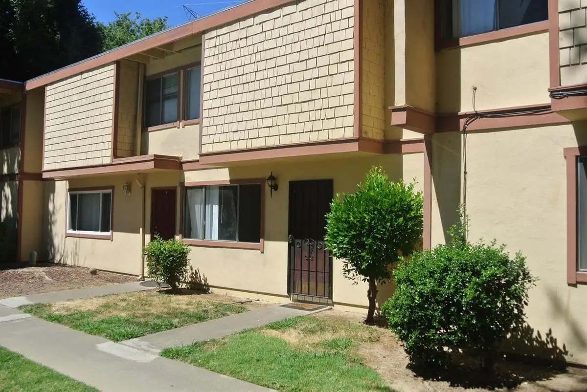 716 Northfield Dr #C, Sacramento, CA 95833 - Image #1