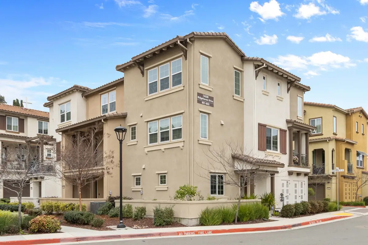 16330 Ridgehaven Dr #UNIT 802, Castro Valley, CA 94578 - Image #1