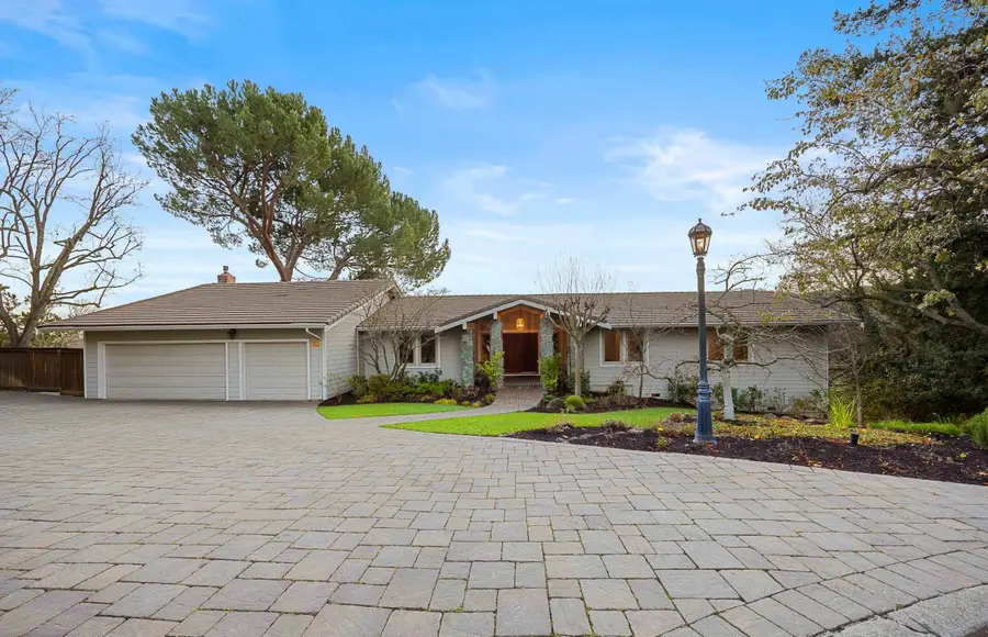 670 Logan Ln, Danville, CA 94526 - Image #2