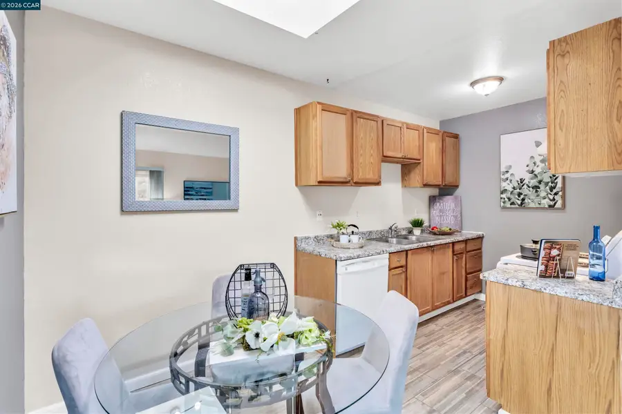 952 Mission Rd, South San Francisco, CA 94080 - Image #2