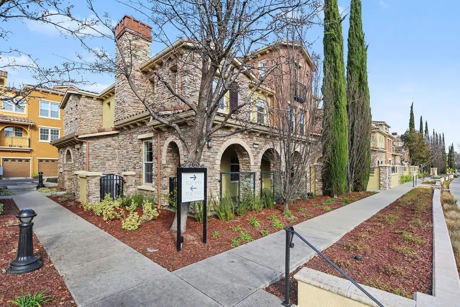 3727 Central Pkwy #28, Dublin, CA 94568 - Image #2