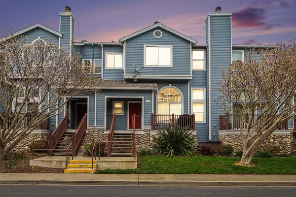 476 E E St, Benicia, CA 94510