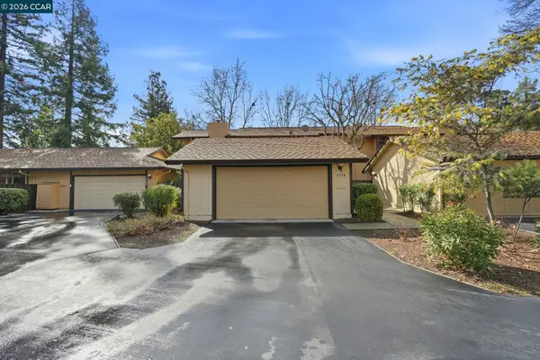 1520 Candelero Dr, Walnut Creek, CA 94598