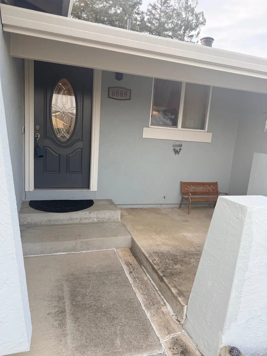 6869 Massey Ct, Pleasanton, CA 94588 - Image #2