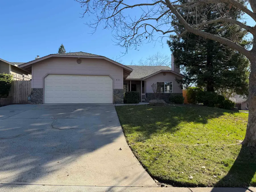 451 Palisades Dr, Chico, CA 95928 - Image #2